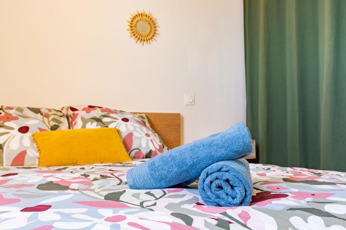 Les Toits De Roquelaine - Bright & Cozy